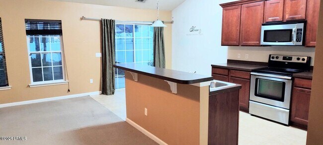 Building Photo - 17 Harbison Pl
