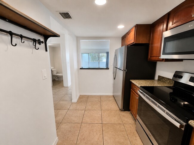 Kitchen - 9371 Fontainebleau Blvd