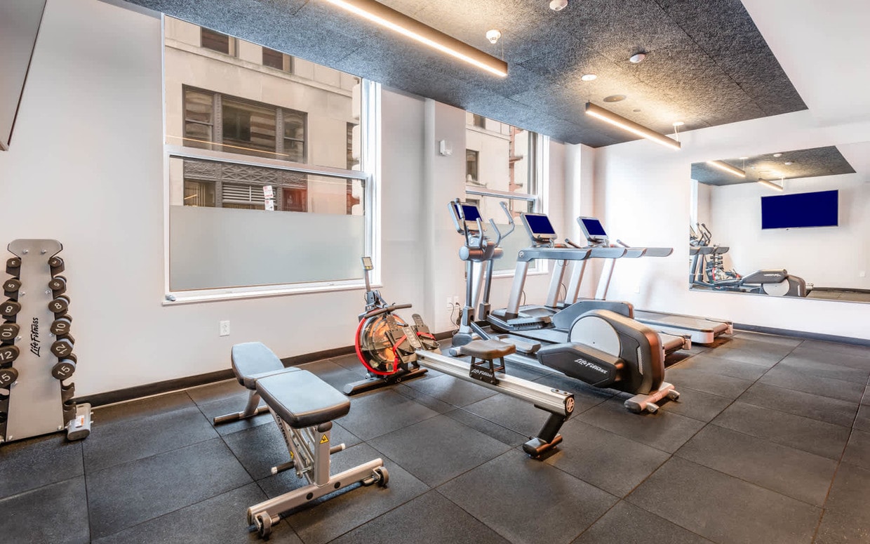 Building Photo - 1 India St