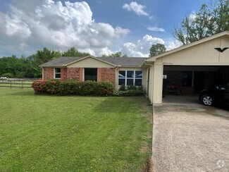 Building Photo - 138 Valley View Rd