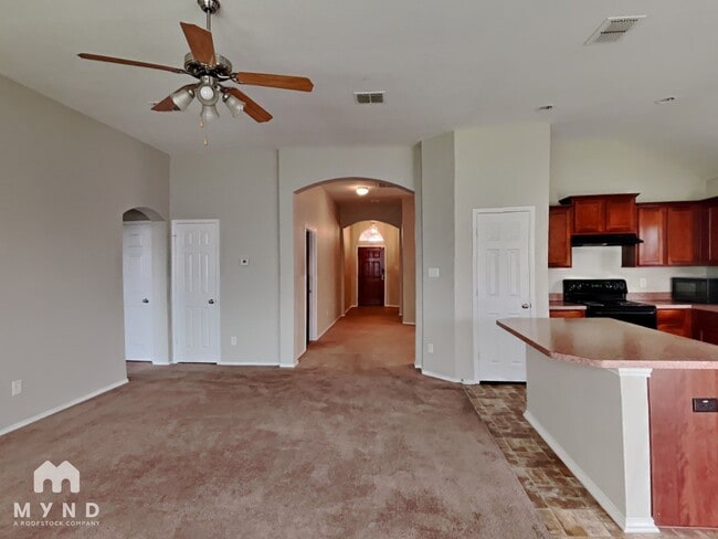 Building Photo - 1019 Cottontail Dr