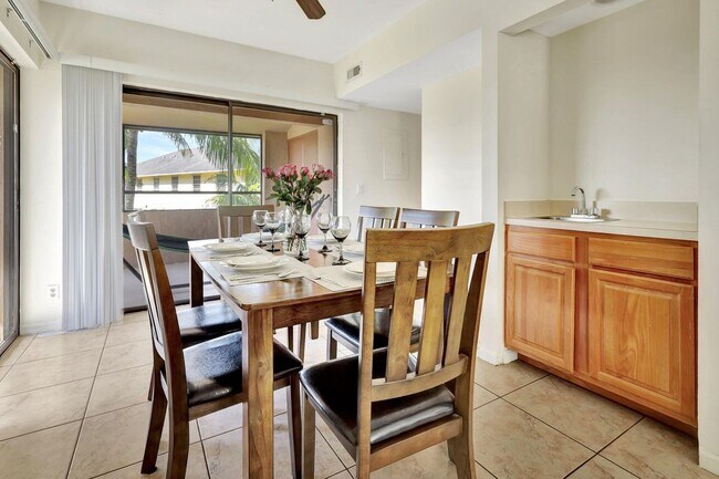 Foto del edificio - 12621 Westhampton Cir