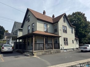 Building Photo - 145 Hoadley St