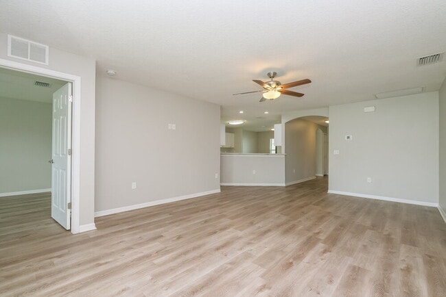 Building Photo - 1206 Humble Haven St