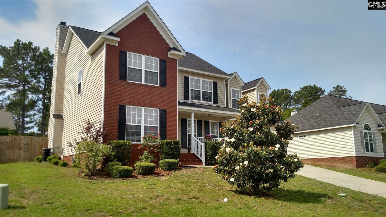 Primary Photo - 316 Algrave Way