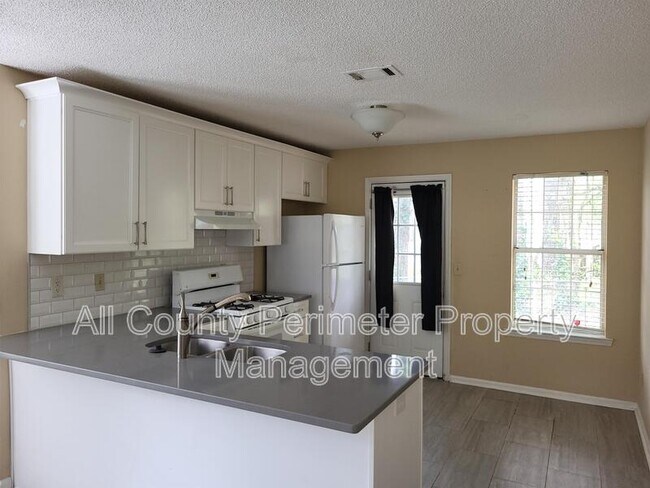 Foto del edificio - 1212 Scripps Ct SW