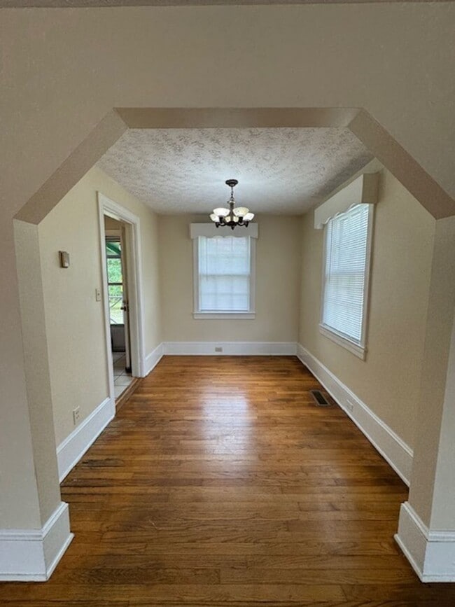 Building Photo - Sunset Park