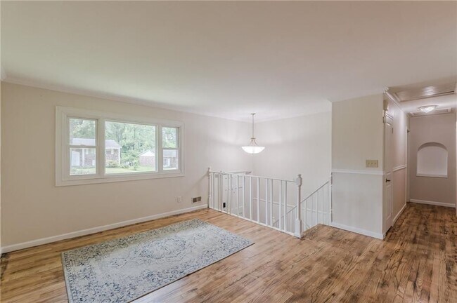 Foto del edificio - 1435 Cedar Creek Ln