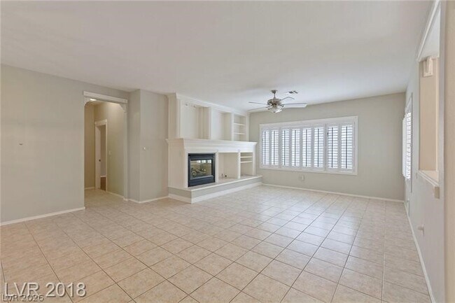 Building Photo - 2557 Shellsburg Ave
