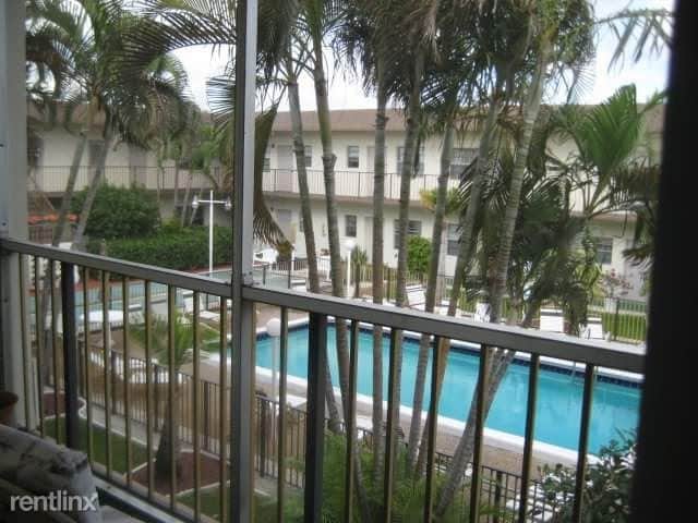 Building Photo - 1 br, 1 bath Condo - Star Paradise