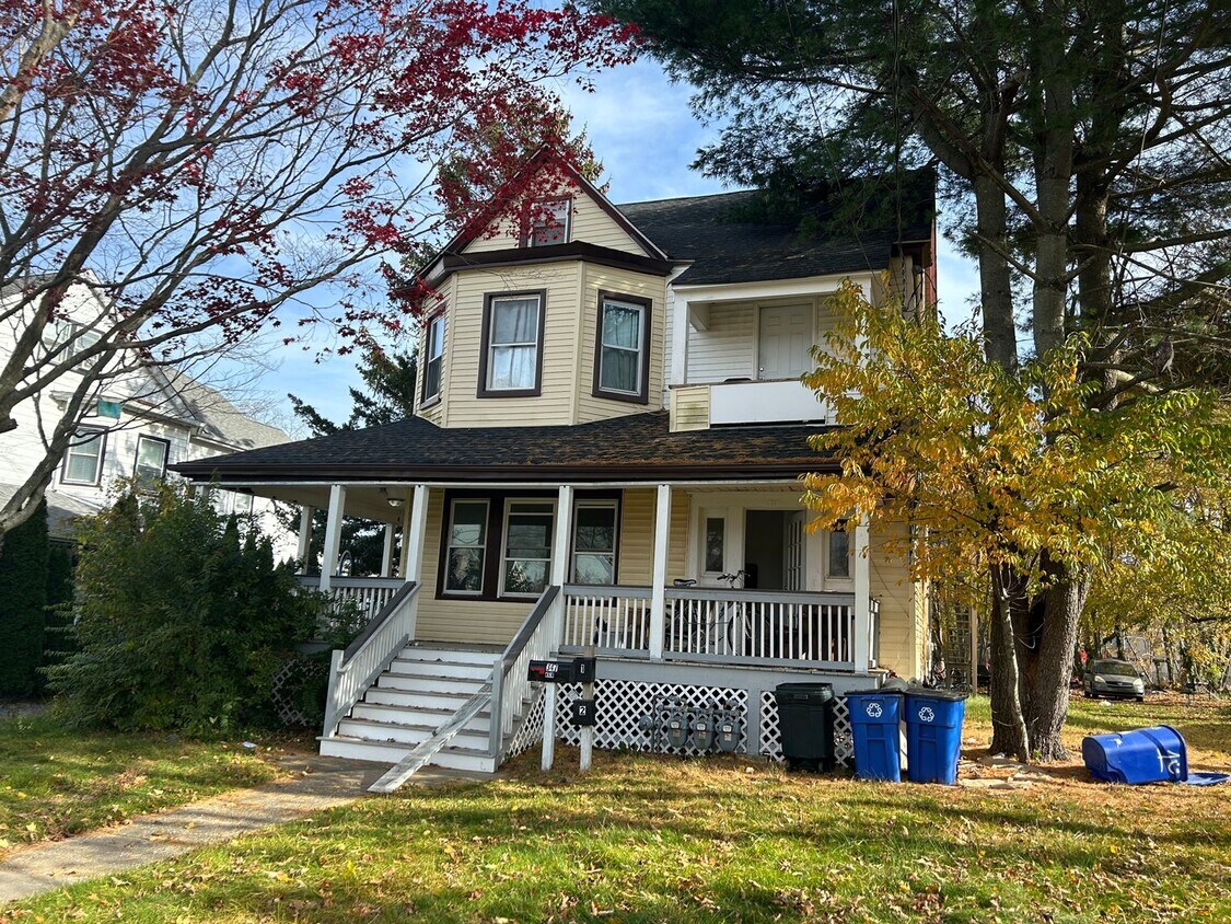 347 Norwood Ave. Apartment for Rent in Long Branch, NJ