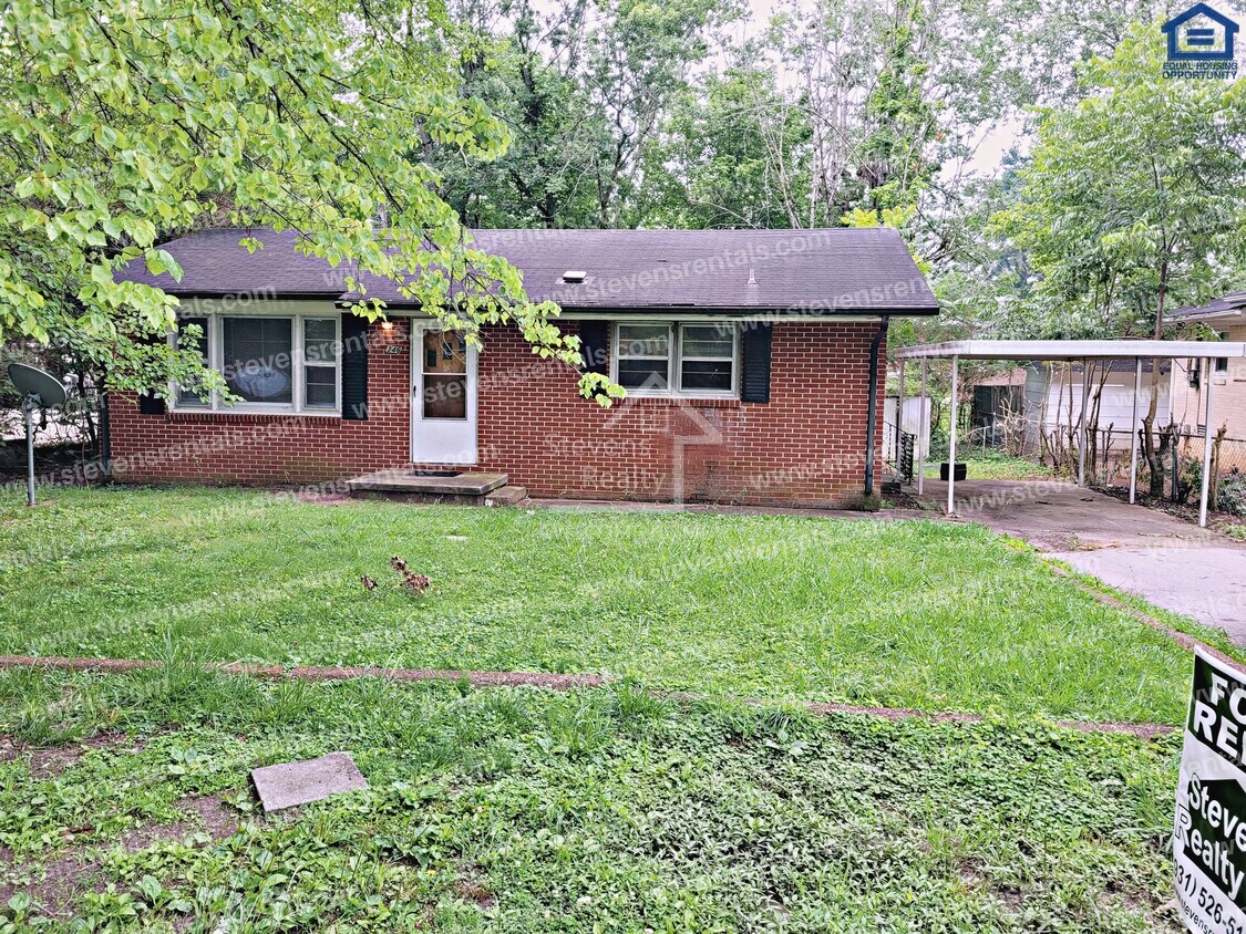 Foto principal - 346 W 5th St