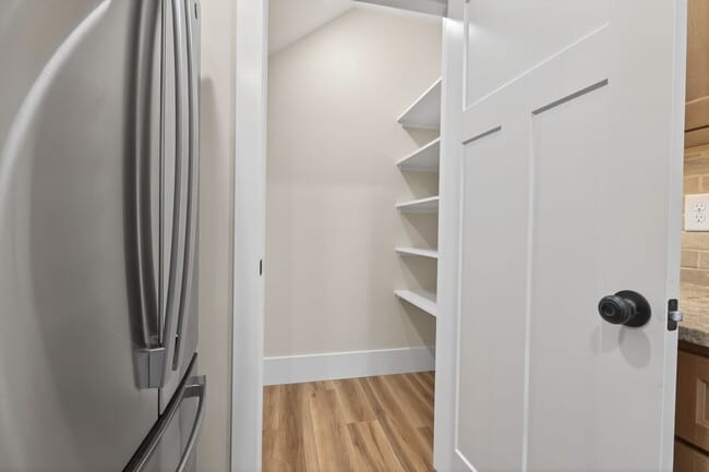 Foto del edificio - 357 Beechwood Ln