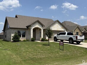 Building Photo - 3311 Arrow Creek Dr