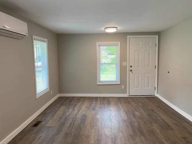 Living Room - 302 Rose St