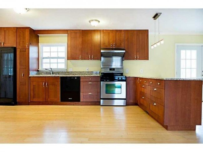 Building Photo - 3 bedroom in Marietta GA 30068