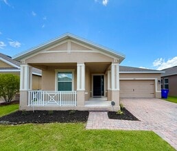 Building Photo - 1497 Softshell St