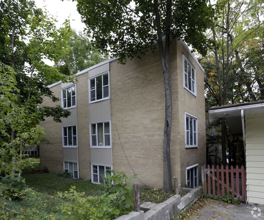 47, rue Blake - 47 Blake St