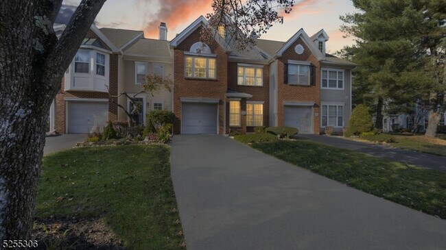 Building Photo - 1306 Stech Dr