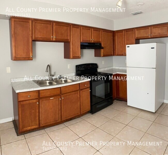 Building Photo - 114 Eaton St