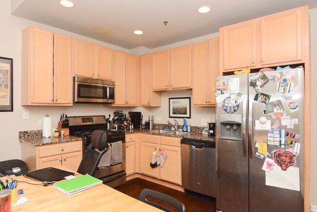 Foto del edificio - 828 W Grace St