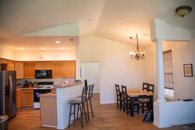 Kitchen & Dinning Area - 4064 S Crystal Cir