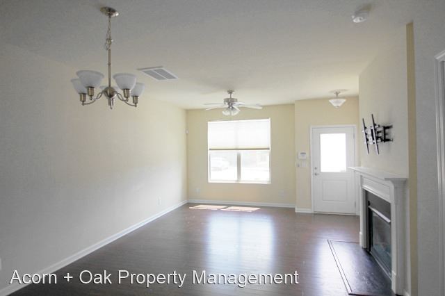 Building Photo - 2 br, 2.5 bath House - 76 Pocono Dr