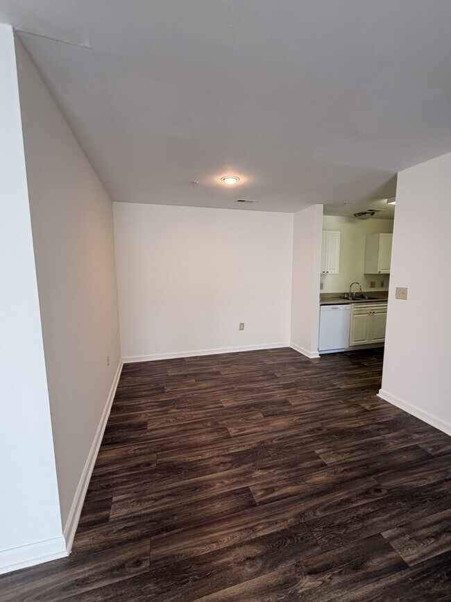 Foto del edificio - 10 Hamiltons Bay Ct
