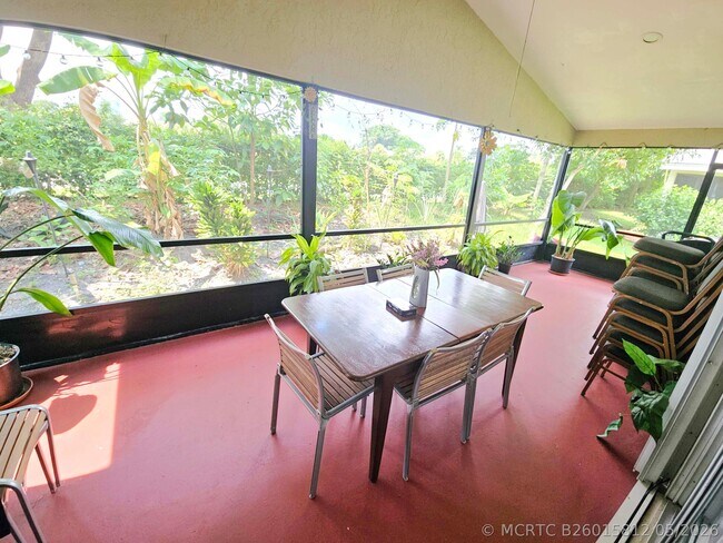 Foto del edificio - 5 Heather Trace Dr