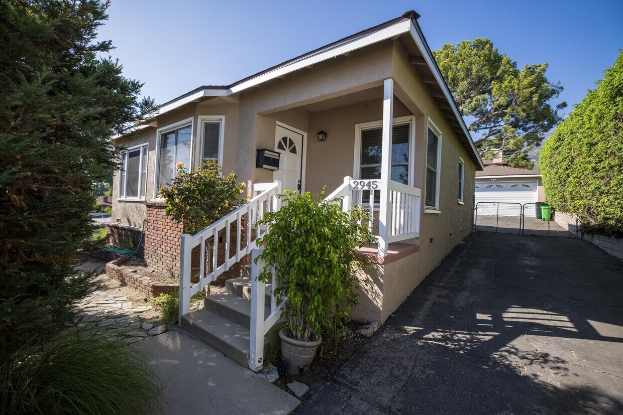 2945 Stevens St, La Crescenta, CA 91214 House Rental in La Crescenta