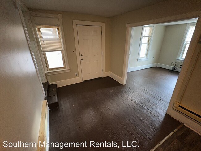Building Photo - 4 br, 1 bath House - 1925 Craley Road Apt C