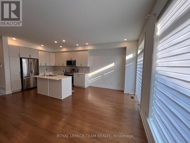 Building Photo - 601 Rathburn Ln
