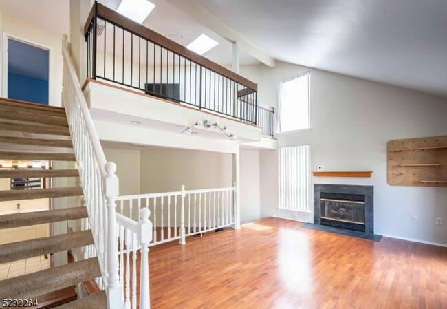 Building Photo - 221 Arrowood Way