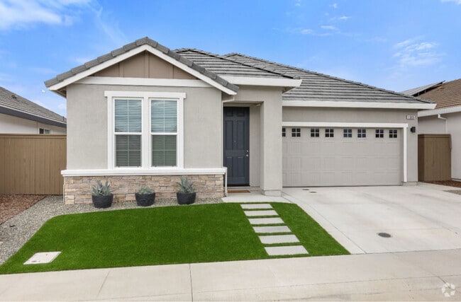 Building Photo - 1305 Swallowtail Dr