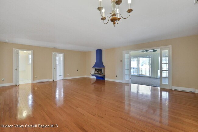 Foto del edificio - 411 Albany Ave