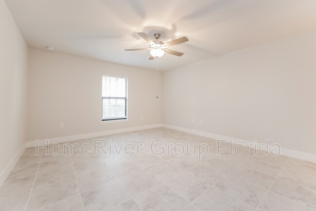 Building Photo - 3411 21st St W