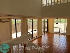 Foto del edificio - 5845 Fox Hollow Dr