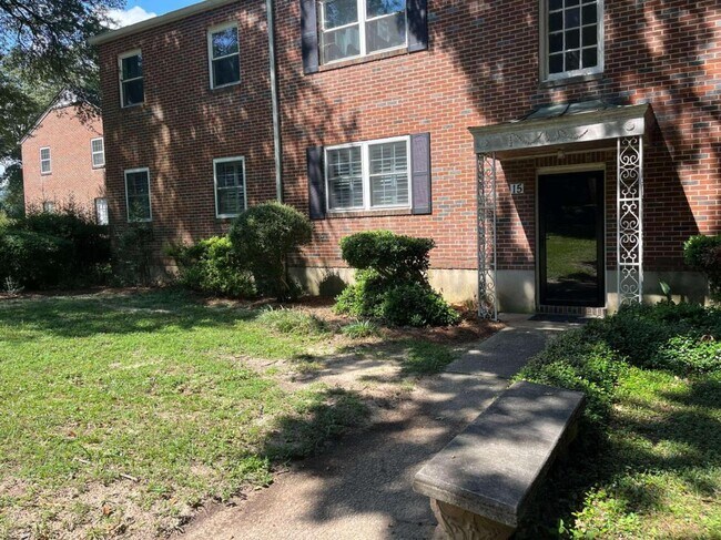 Building Photo - 501 Milledge Rd