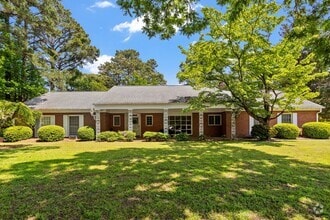 Building Photo - 4228 Hermitage Rd