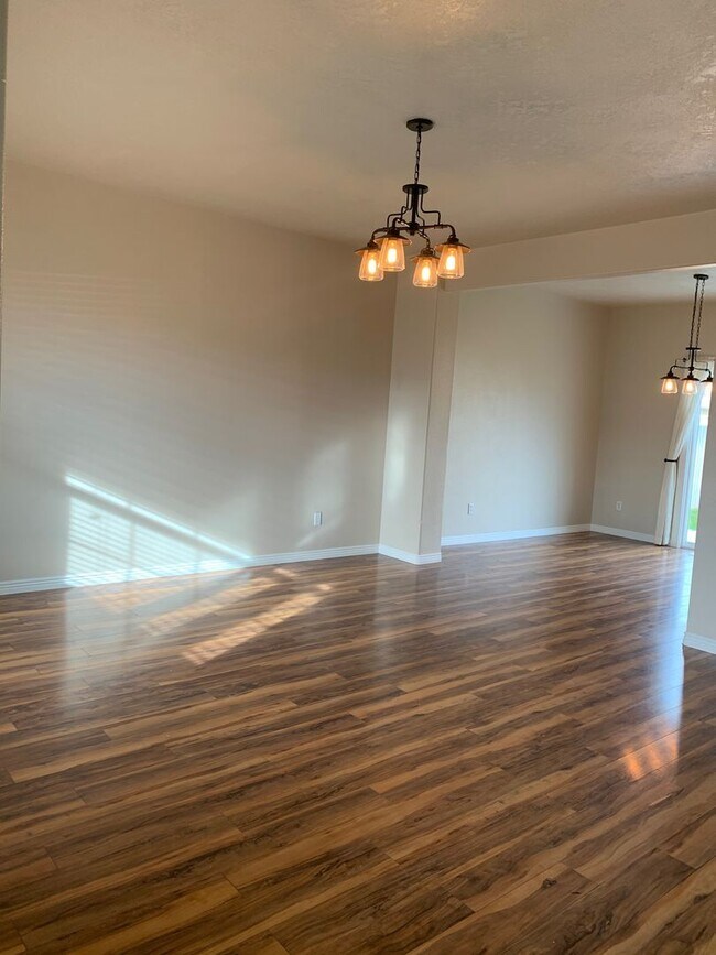 Foto del edificio - 10600 Avalon St