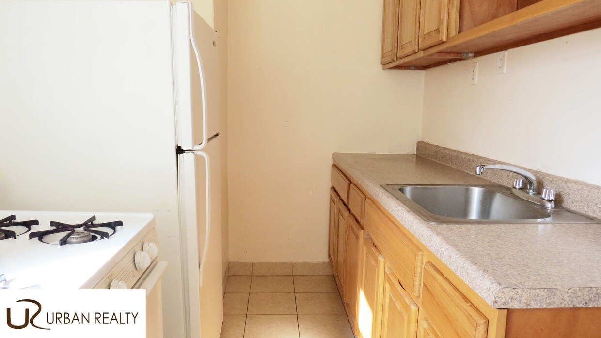 Foto principal - 7201 Ridge Blvd
