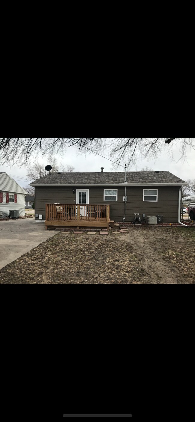 Parte trasera de la casa - Nueva terraza - 2414 W 5th St