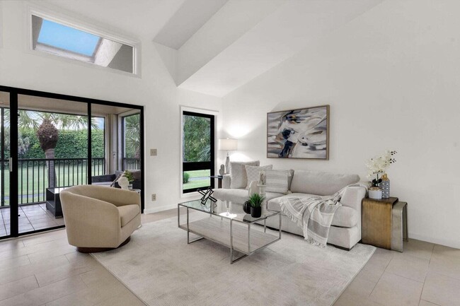 Building Photo - 7894 Granada Pl