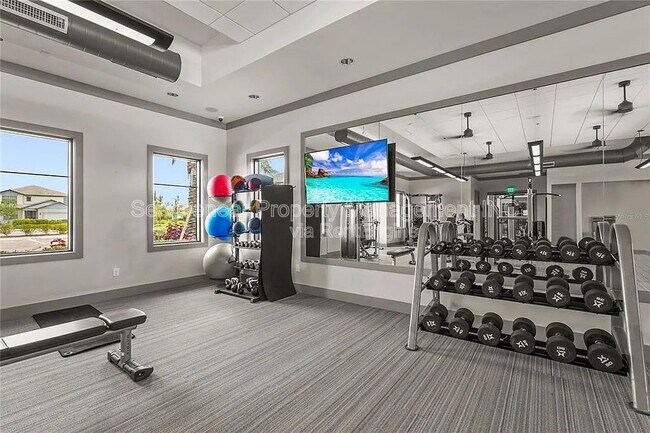Foto del edificio - 6140 Baywood Ct