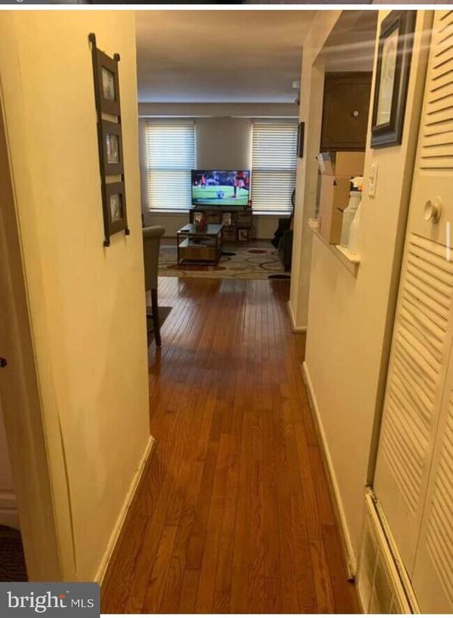 Foto del edificio - 2703 S 76th St