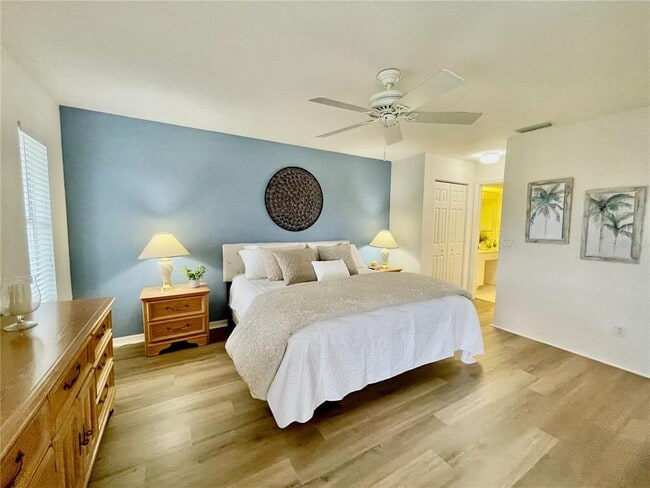 Building Photo - 5800 Sabal Trace Dr