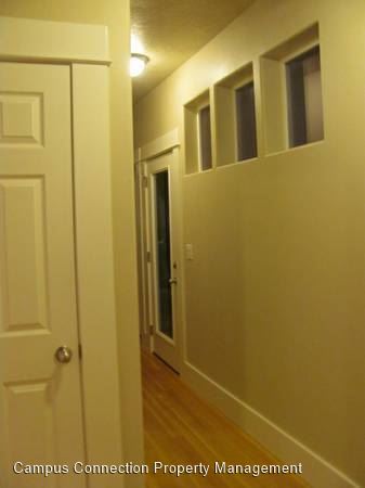 Foto del edificio - 5 br, 2 bath House - 1928 Agate Street