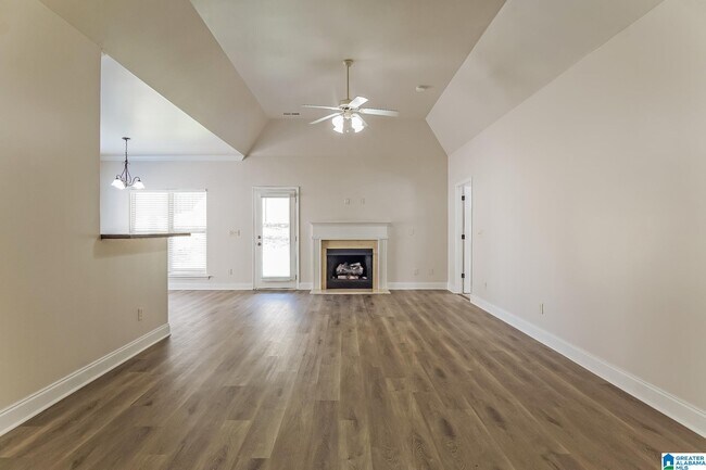 Foto del edificio - 108 Lorrin Ln