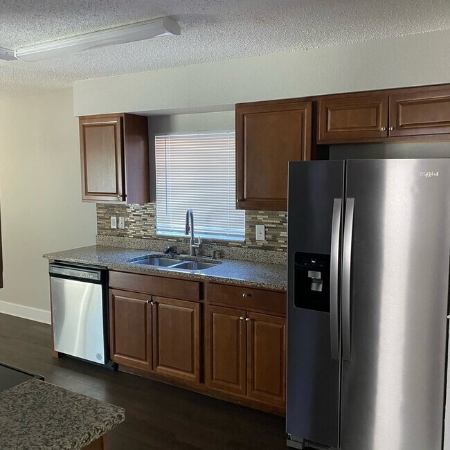 Foto del edificio - 774 Burlwood St