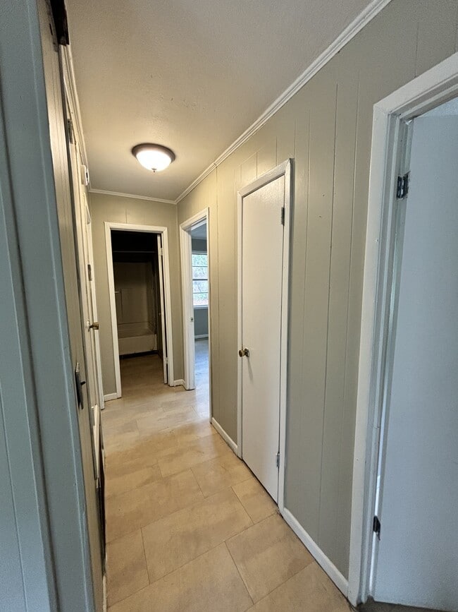 Foto del edificio - 850 Fernwood St